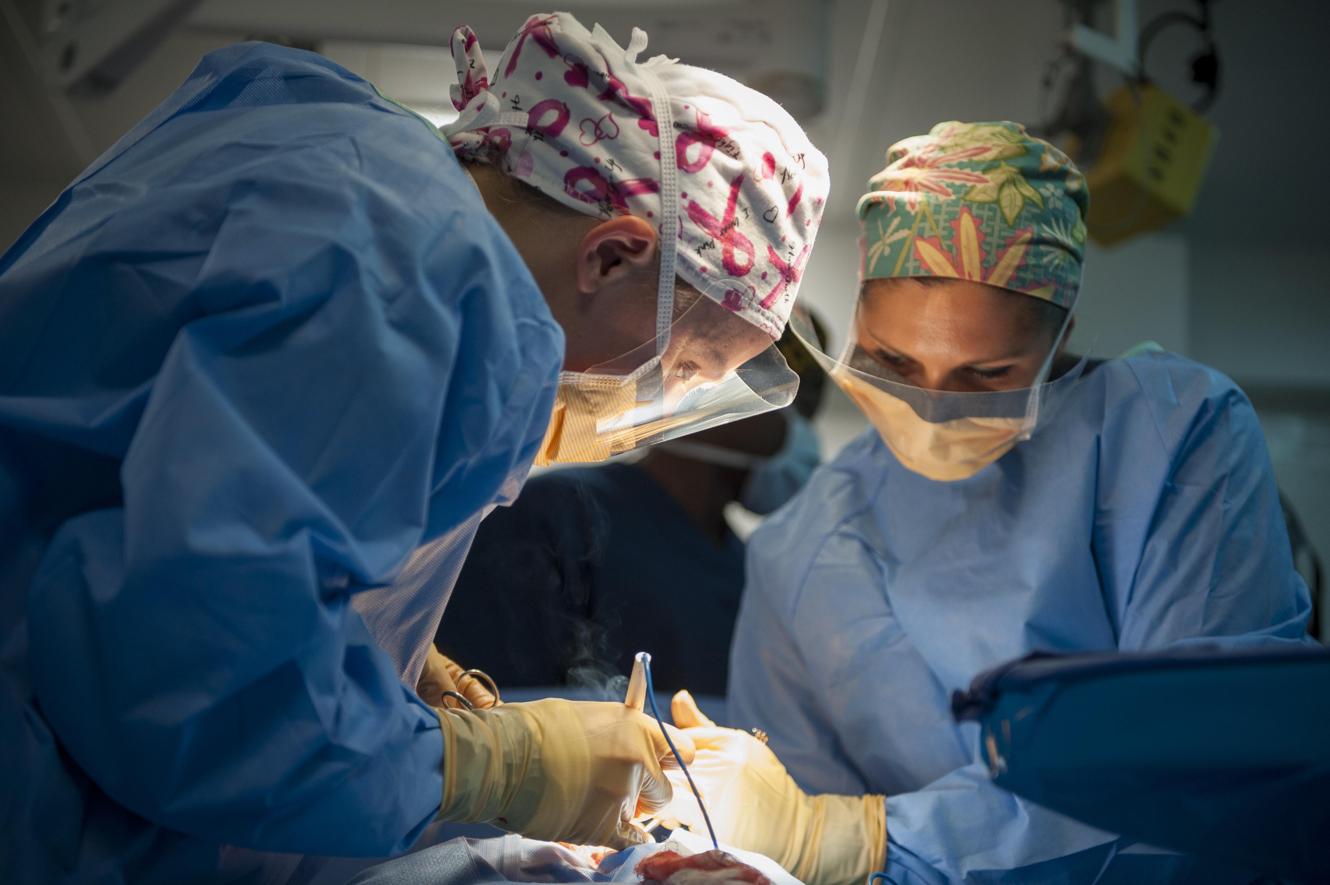 Poor Saç Ekim Merkezi